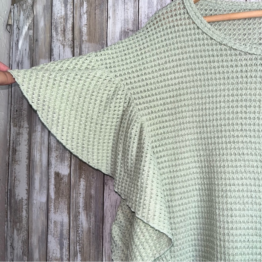 BiBi Green Ruffle Textured Blouse - Picture 3 of 5